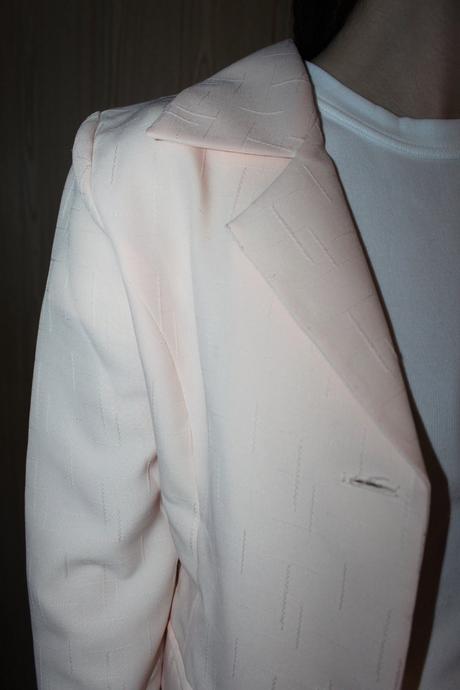 Dámsky nohavicový kostým, 34