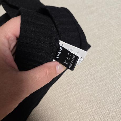 Cierne teplakove nohavice, xs