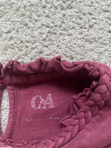 Tričko s flitrami, veveričky, c&a,104