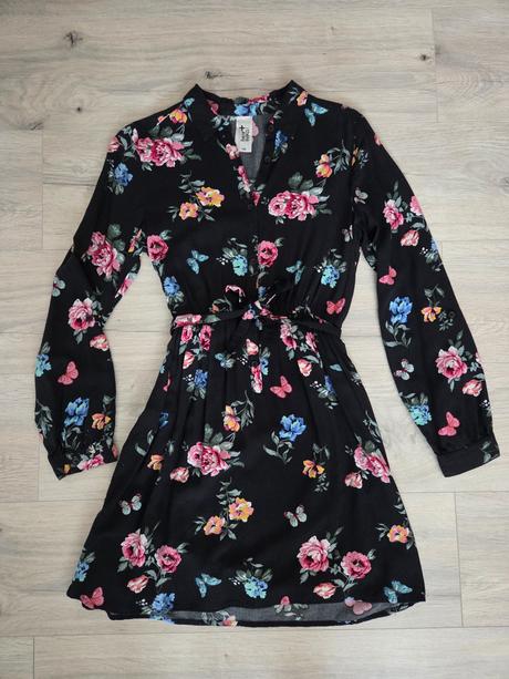 Kvietkované šaty, c&a,158