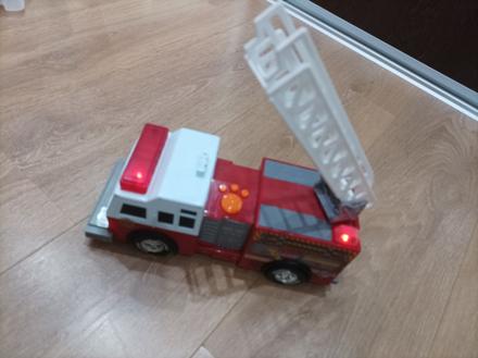 Hasičske auto svietiace, hudobné,