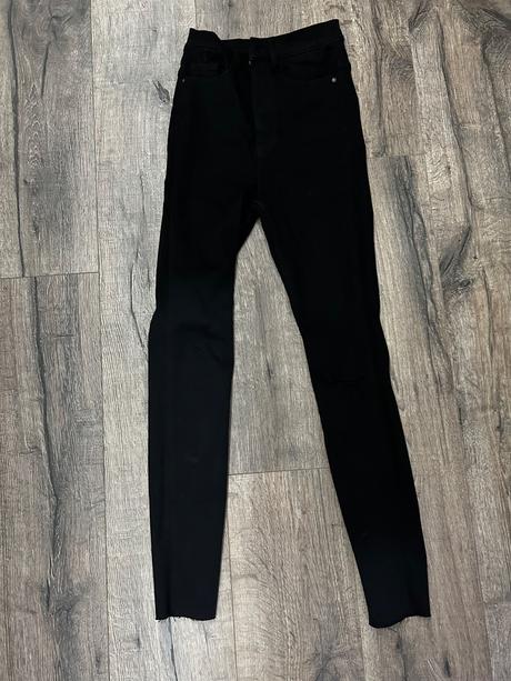 Dámske rifle, sinsay,34