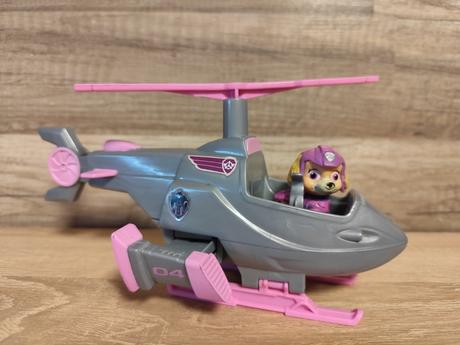 Skye a jej vrtuľník, 