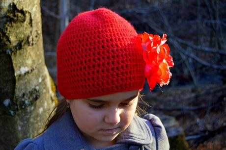 Háčkovaná čiapočka s kvetom, 50 - 158