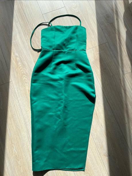 Smaragdové šaty, s