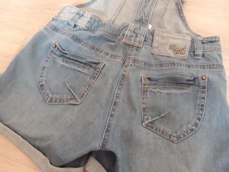 Riflové kraťasy na traky, c&a,140