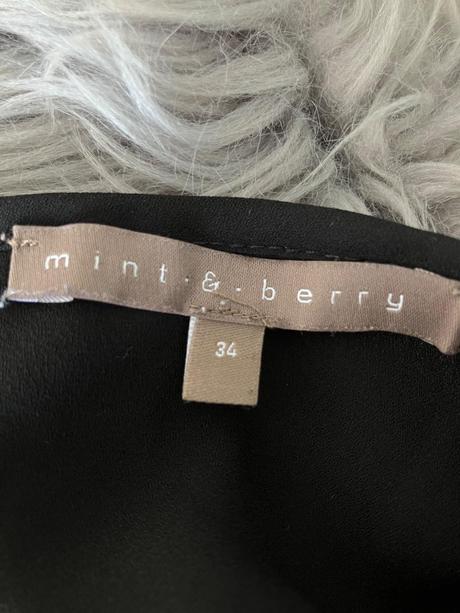 Čierna blúzka (34), xs