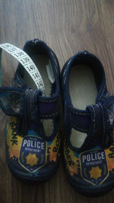 Sandále, prezuvky polícia v 25cm 15,8cm, 25