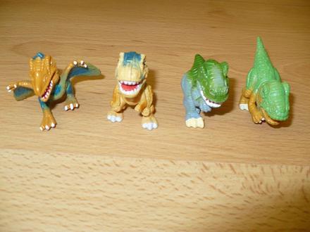Dinosaury v menšom formáte,