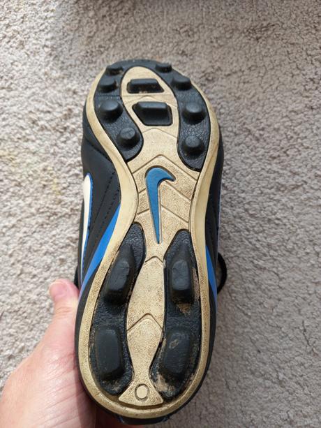 Modré kopačky, nike,35