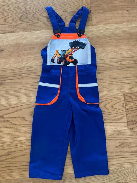 Chlapčenské monterky, 104