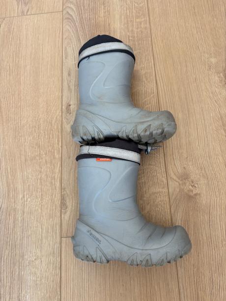 Gumáky 24, demar,24