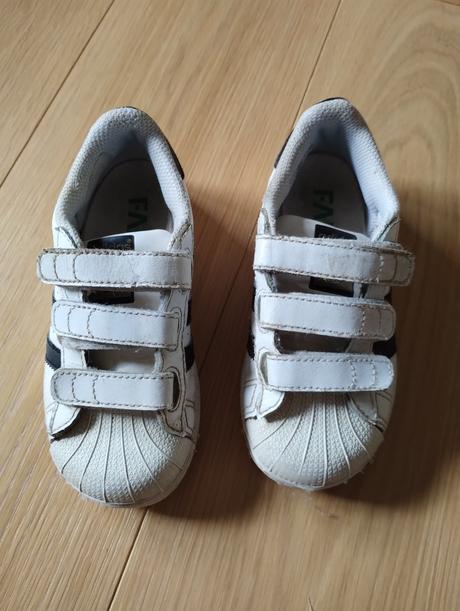 Adidas superstar, 28