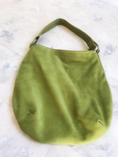 Semišová hobo kabela,