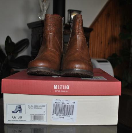 Prechodné čižmy, mustang,39