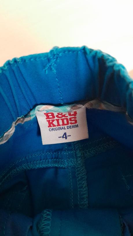 Nohavice a košele, 104–116