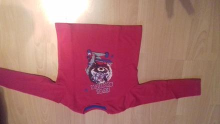 Červené tričko, lupilu,98