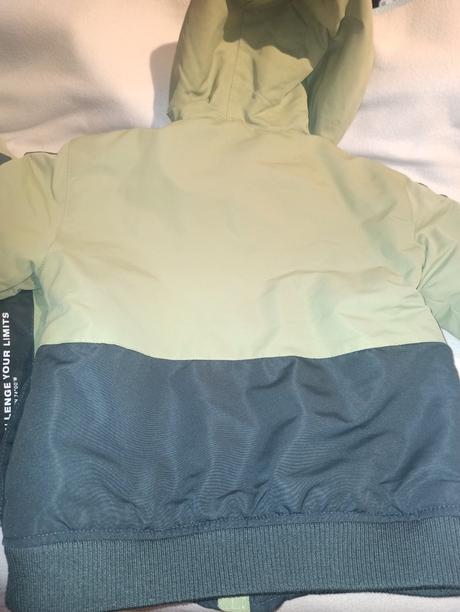 Prechodné vetrovky pre dvojičky, 116