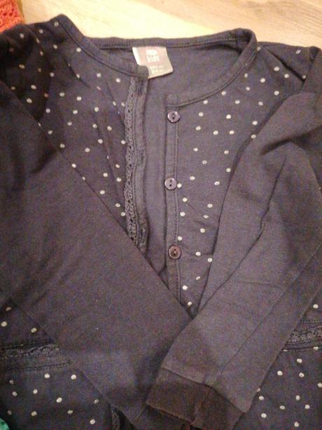 Svetríky, lupilu,104