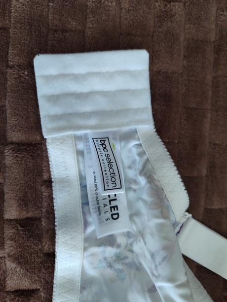 Podprsenka, bonprix,95g