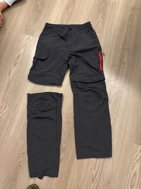 Turistické nohavice, odopínacie, decathlon,140