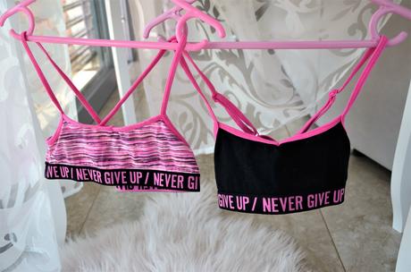 2x športová podprsenka-128/134, takko,128