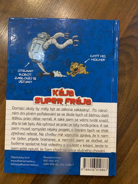 Necitana kniha kaja super fraja,