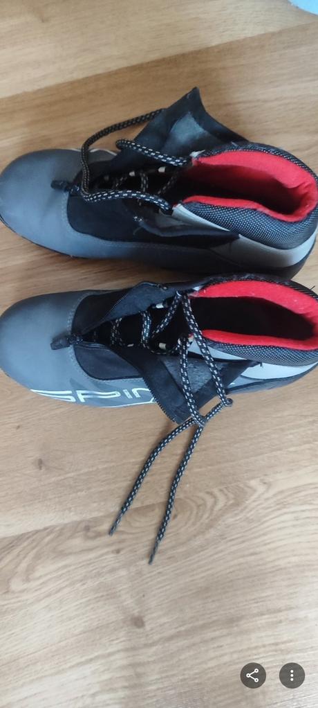 Topánky na bežky, 39