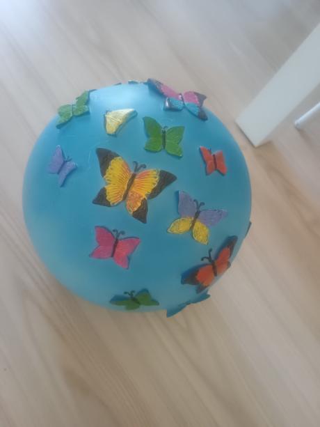 Veľká nočná lampa s motylikmi gula, 