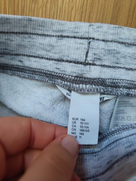 Tepláky, h&m,146