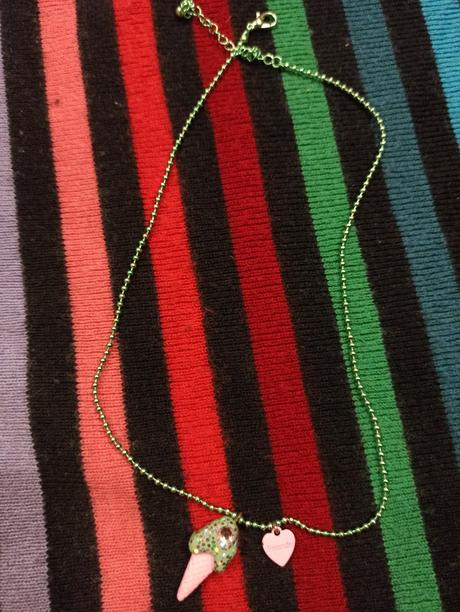 Bixu pre malú paradnicu, tri kusy, 