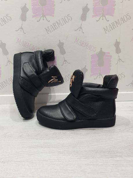 Čierne topánky 38, 38