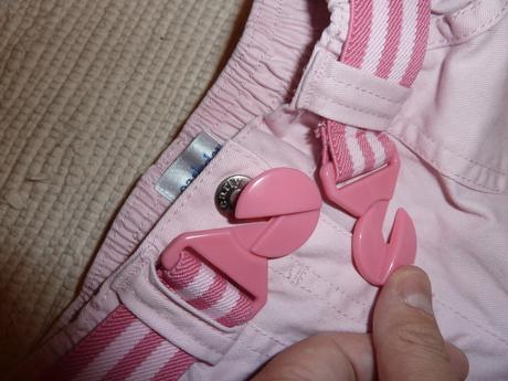 Rifle so srdieckovymi vreckami a opaskom pre vas, early days,86