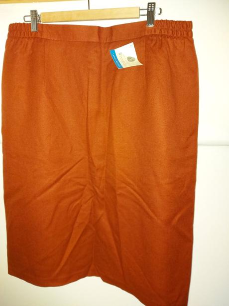 Sukna nova, s vysačkou, xl