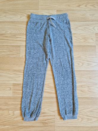 Tepláky, lindex,134