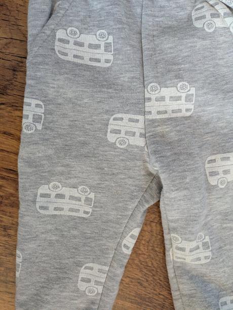 Tepláky autíčka, 80