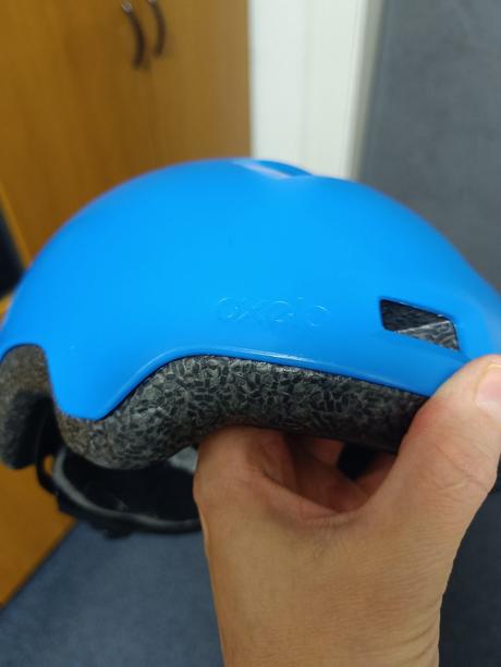 Prilba na korčuľovanie, xs