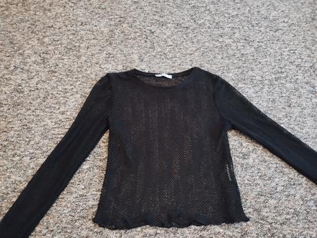 Priesvitný pulóver s, s