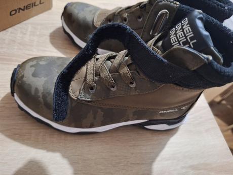 Detske oneil cizmy, 33