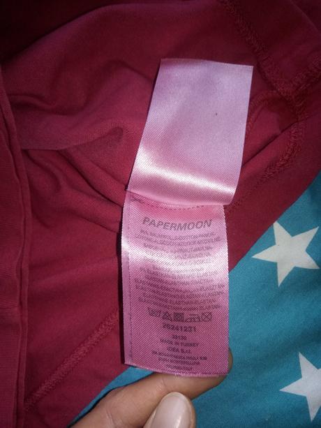 Tričko s bulldog - om na skateboard - e, 104