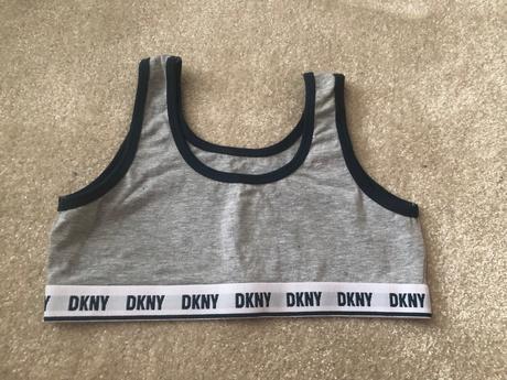 Podprsenka, dkny,140