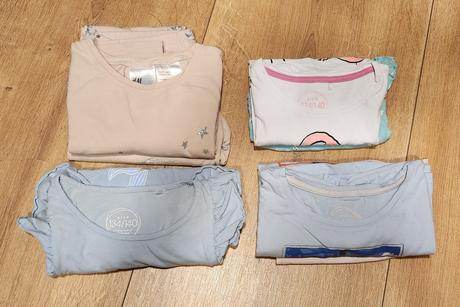 Pyžamá 4ks, reserved,134