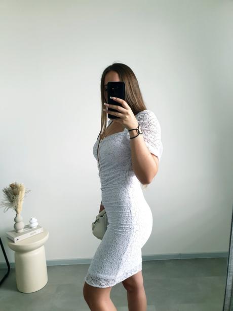 Biele šaty s, reserved,s