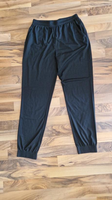 Nohavice/teplaky s vreckami, esmara,36