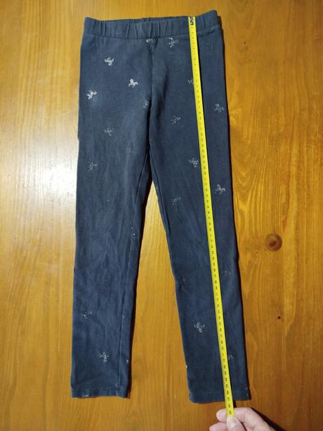 Šedé legíny s koníkmi, h&m,128