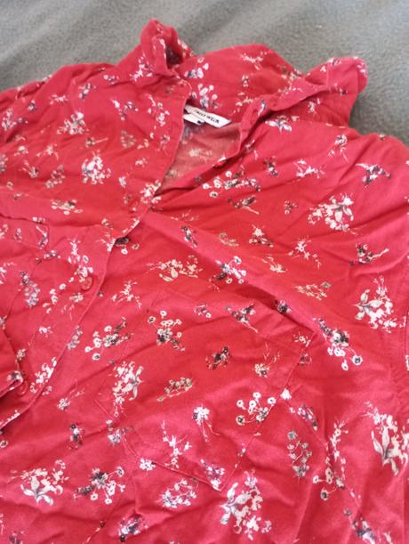 Červená blúzka kvety, terranova,s