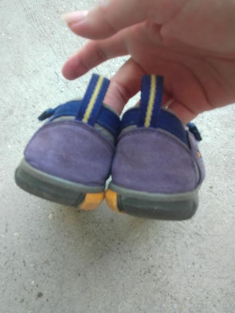 Sandálky, keen,32