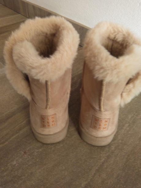 Teple cizmy s gumenou pevnou podrazkou, 37