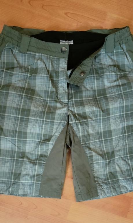 Cyklošortky gonzo č.40, 40