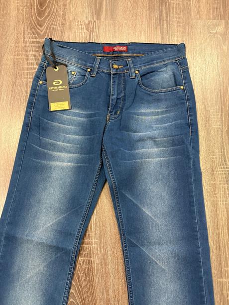 Artistamania jeans nove panske rifle 30/34, 30
